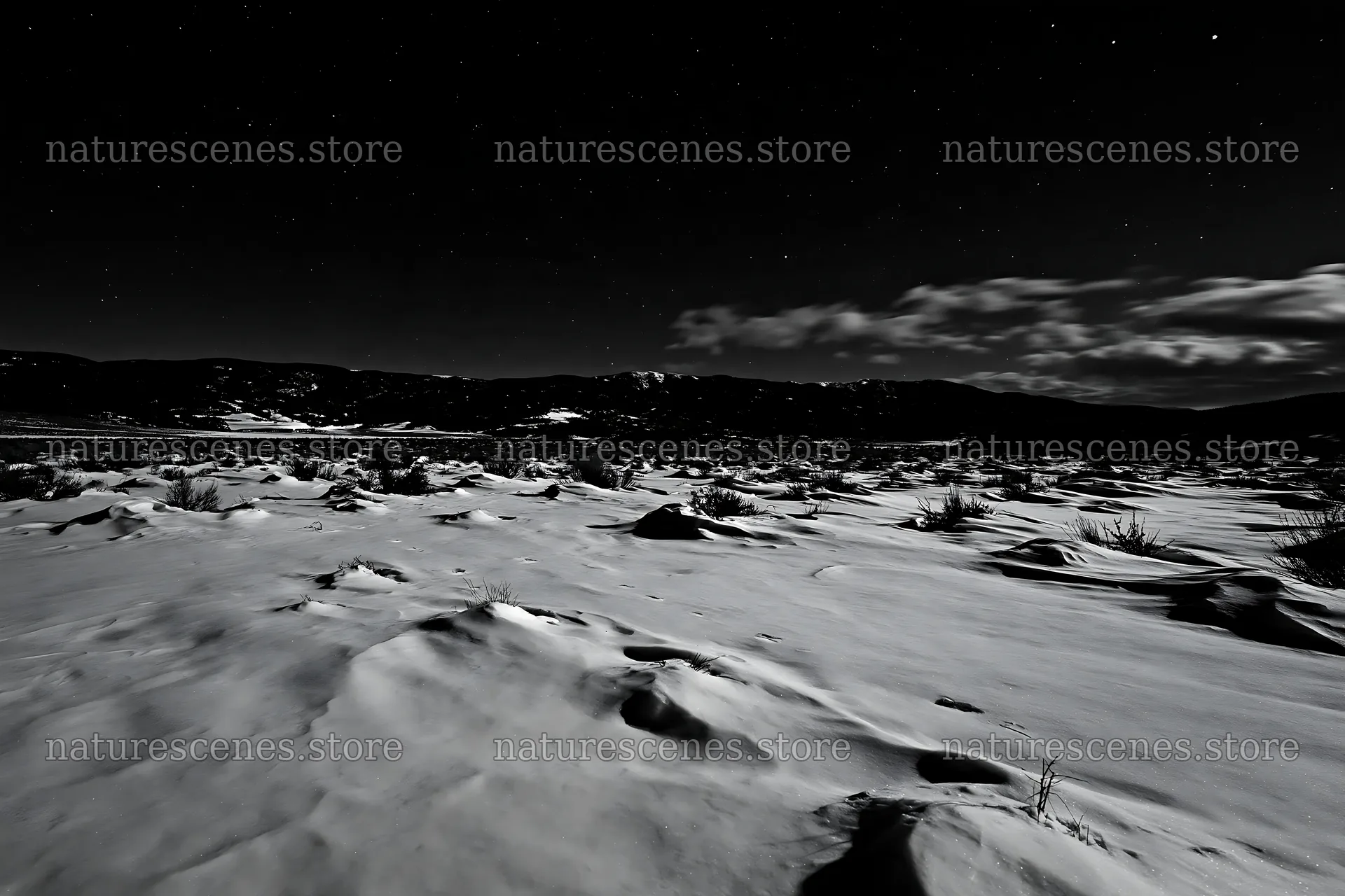 Snowdrift meadow under night sky with stars – nature scenes 9722x6480